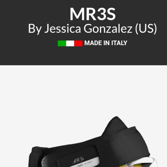Athletic_Shoes